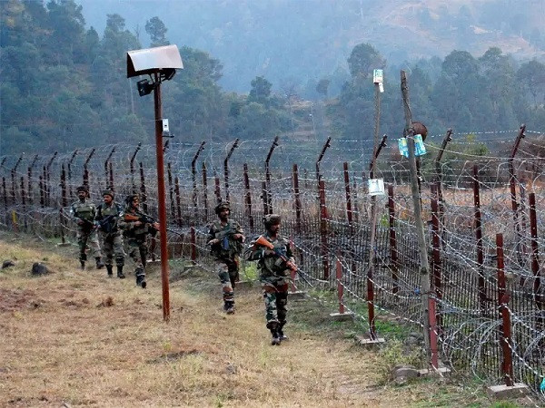 Pakistani Intruder Shot Dead By BSF (Symbolic picture)