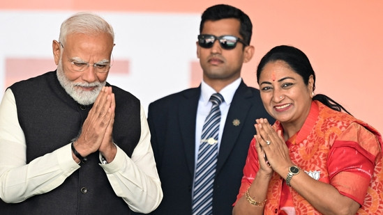 PM Narendra Modi & CM Rekha Gupta