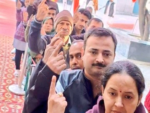 Voter in Delhi