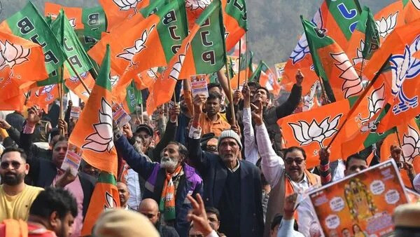 BJP leading in 19 seats in Delhi