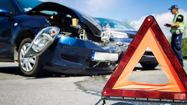 Dumper crushes taxi in Bali