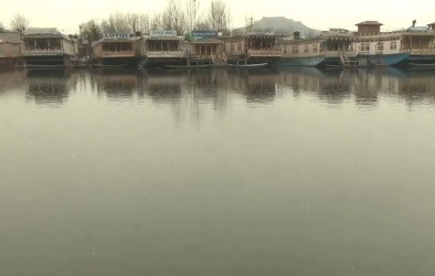 Minimum temperature in Srinagar is 5 degrees