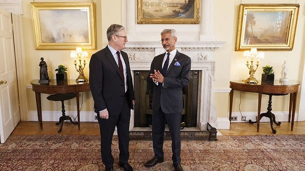 Jaishankar Meets Britain PM