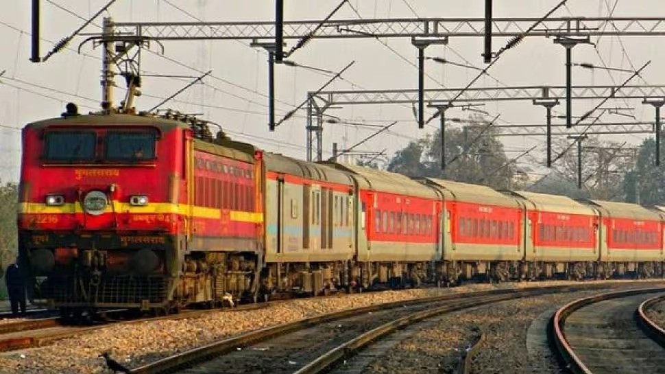 South Eastern Railway to run special trains on the occasion of Holi