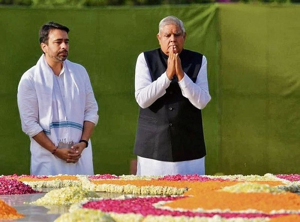 VP Dhankhar Pays Tribute to Former PM Charan Singh On His Death Anniversary