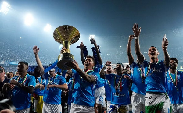 Napoli Win 2024-25 Serie A  title
