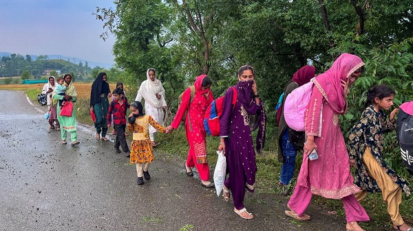 J&K, Locals start returning home in Poonch's