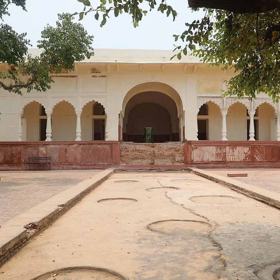 Mughal-era palace