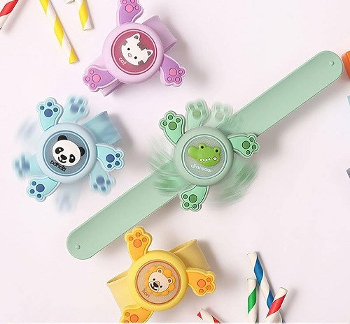 trending Rakhi designs