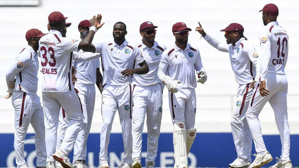 day-night test thriller