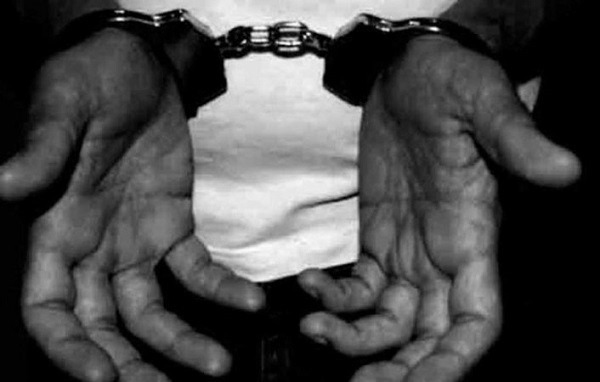 BSF arrests smuggler