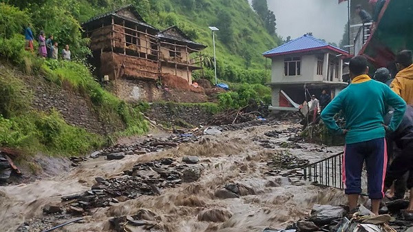 Heavy Rains Trigger Floods, Landslides in Himachal’s Mandi