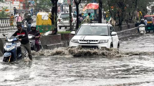 RED alert for Maharashtra Rains