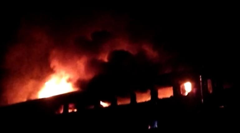 Fire breaks out in Garib Rath Express engine at Sendra Station