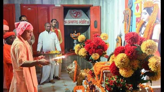 UP CM Yogi offers special prayers at Gorakhnath temple on Guru Purnima