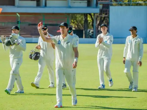 Matt Henry took 6 wickets for 39 runs