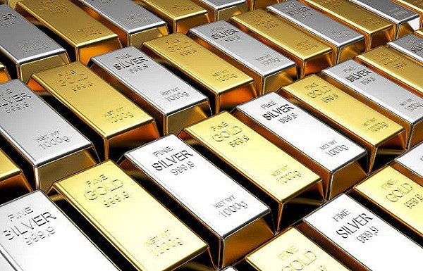 Gold and silver price drop