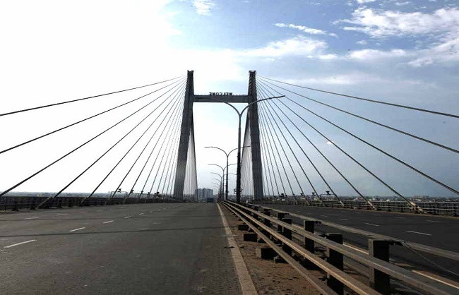 Second Hooghly Bridge closed