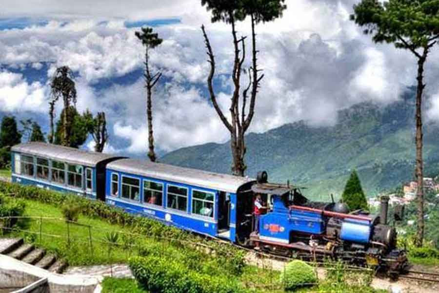 Darjeeling toy train