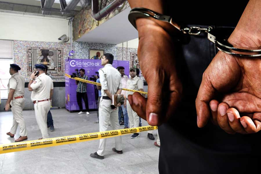 Dakshineswar Metro Station Incident