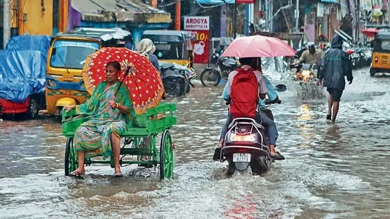 Heavy rainfall in several states