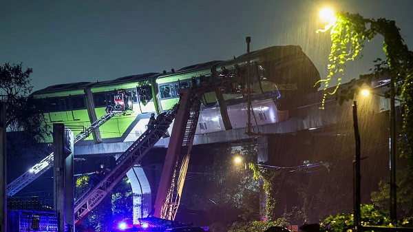 Mumbai's Monorail Breaks Down Again Due To Technical Glitch