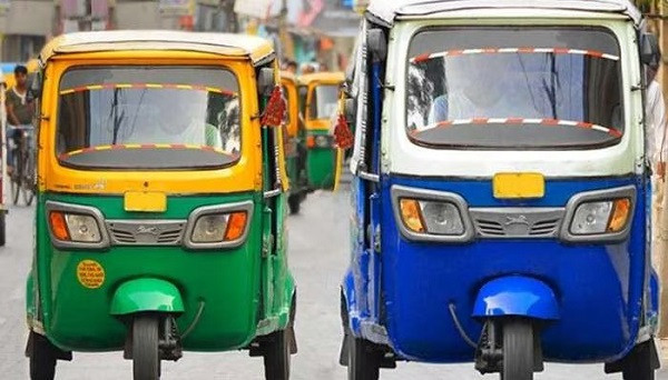 Auto drivers protest