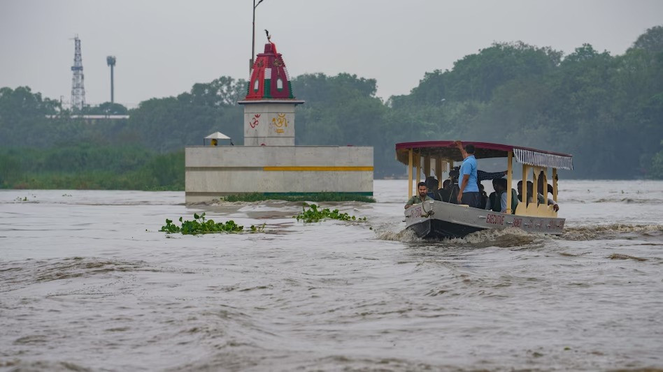 Yamuna river breaches danger mark in Delhi