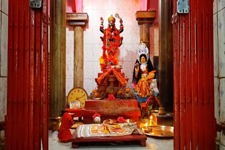 Goddess Kali awakens at Raiganj Bandar Adi Karunamoyee Kalibari