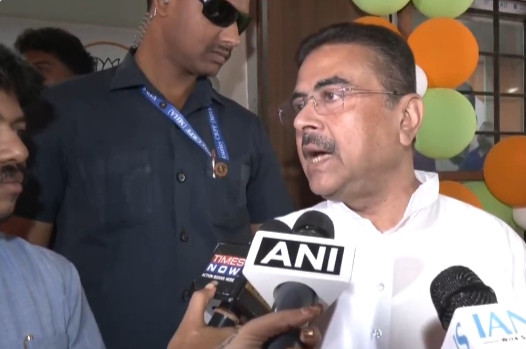 Suvendu attack mamata (symbolic picture)