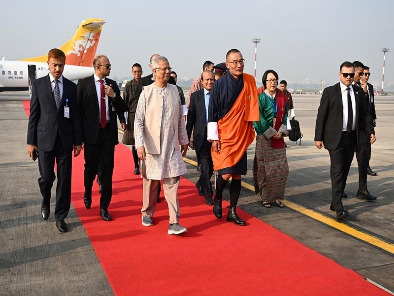 Bhutanese PM Tshering Tobgay arrives in Dhaka for two-day visit