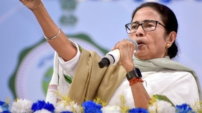 Election Commission sends letter to Mamata Banerjee