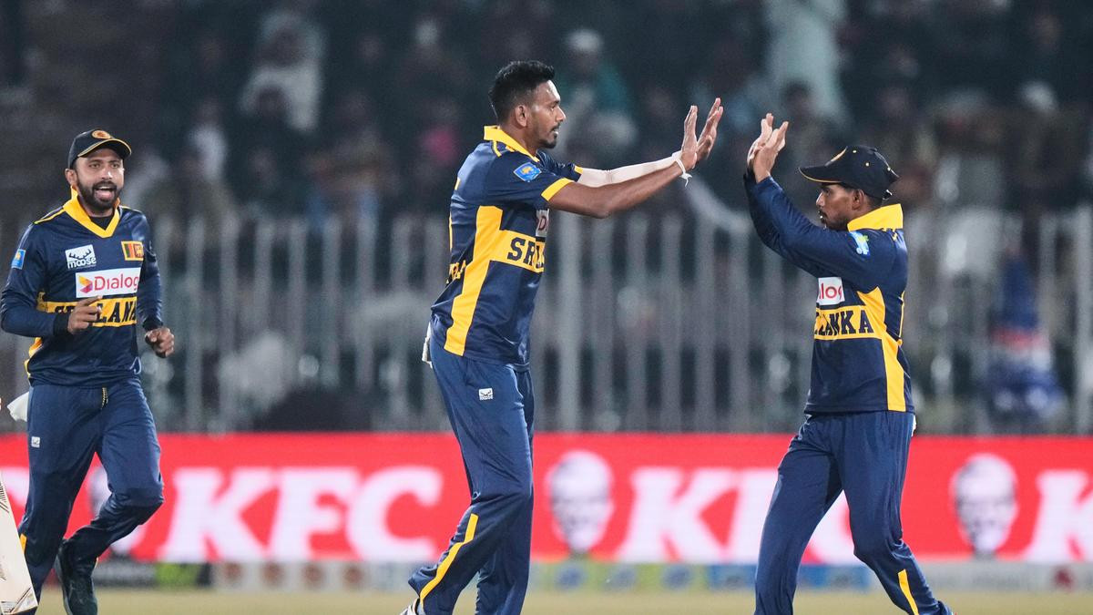 Sri Lanka Edge Pakistan by 6 Runs