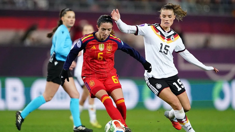 Womens Nations League Germany and Spain (symbolic picture)