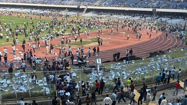 Chaos in Yuva Bharati