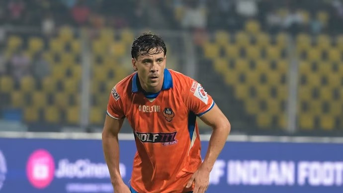 FC Goa captain sees incredibly rare red card