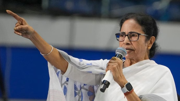 Mamata Banerjee slams ECI