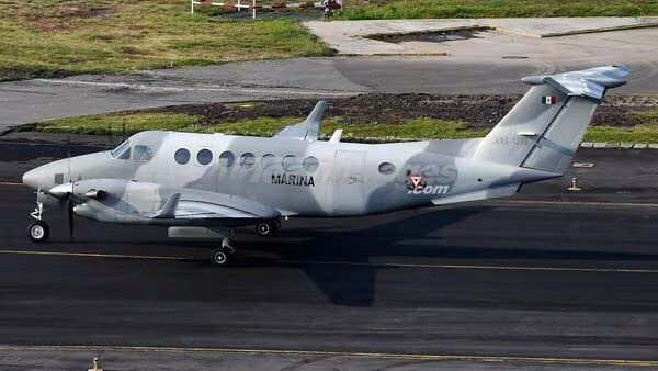 Mexican Navy plane crash