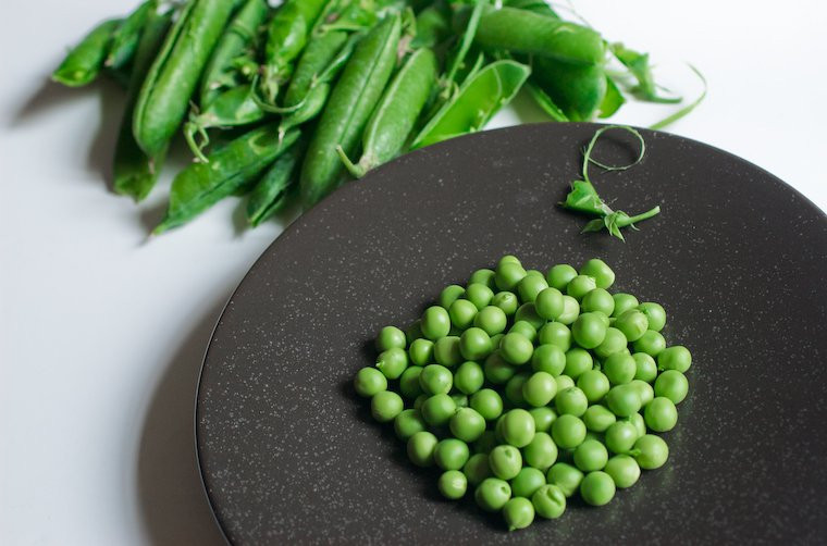 Peas Peeled in 5 Minutes