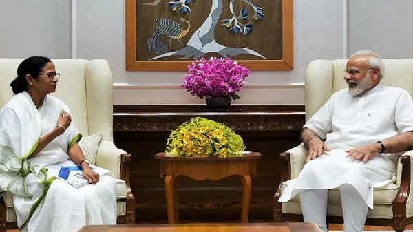 West Bengal Chief Minister Mamata Banerjee and Prime Minister Narendra Modi
