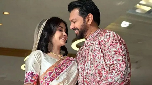 Tahsan with Roza Ahmed