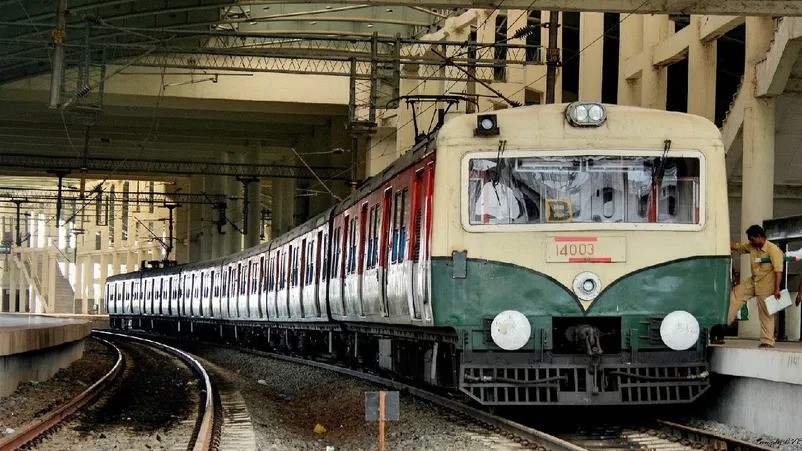 Signal Glitch Hits Chennai Suburban Services