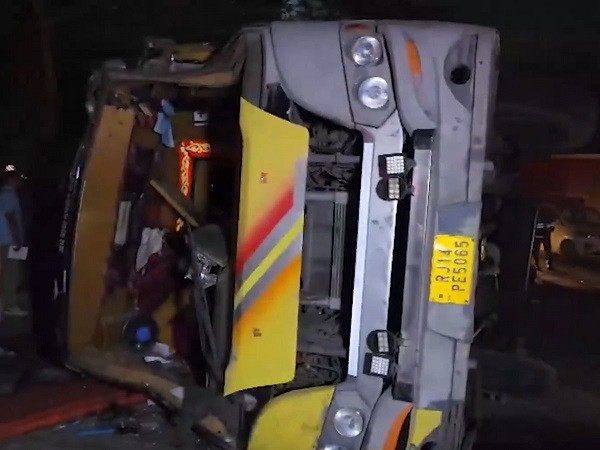 Delhi Karol Bagh Bus Accident