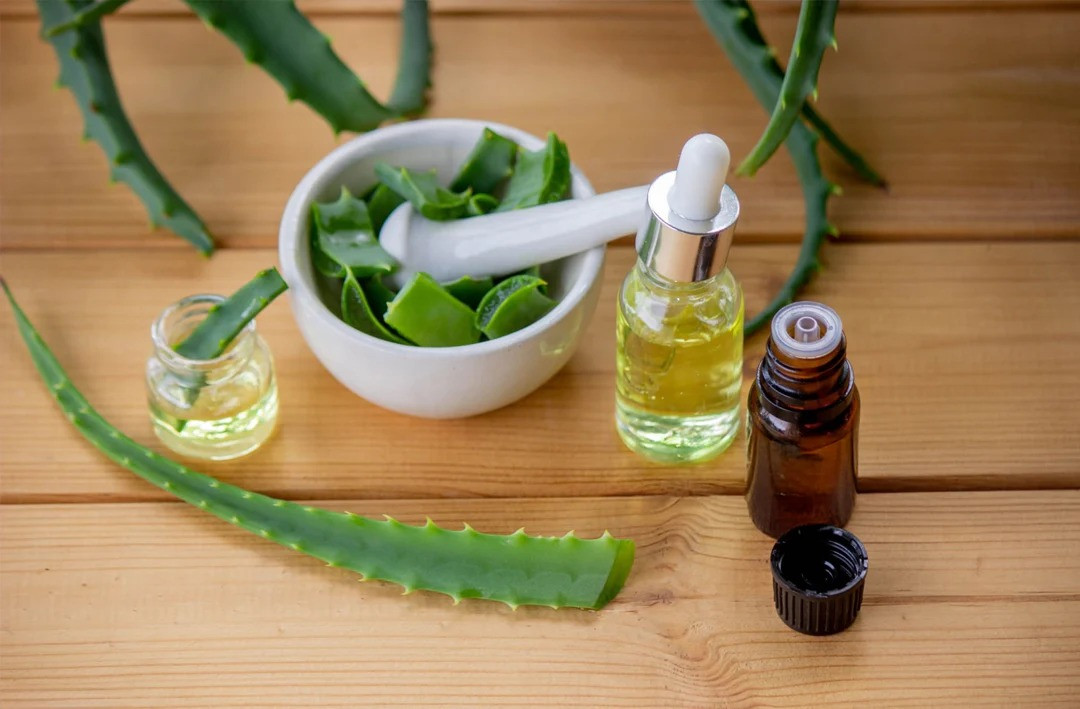 Homemade Aloe vera  Face Serum