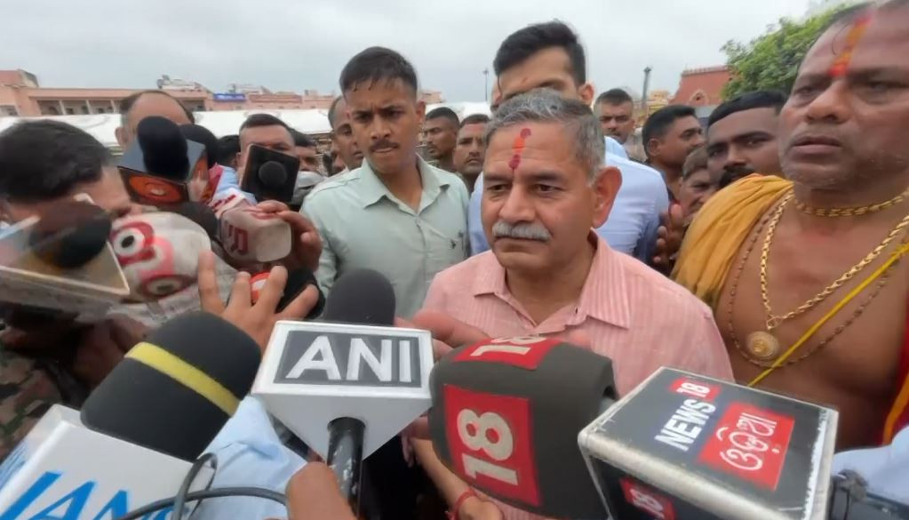 Indian Army Chief General Upendra Dwivedi Pays Visit to Puri