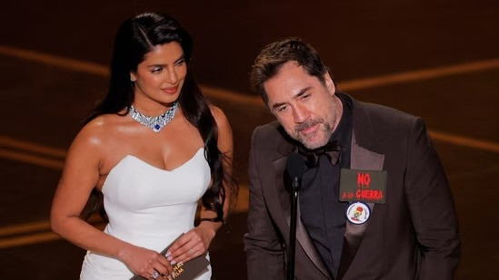 Priyanka Chopra nods as Javier Bardem talks about free Palestine