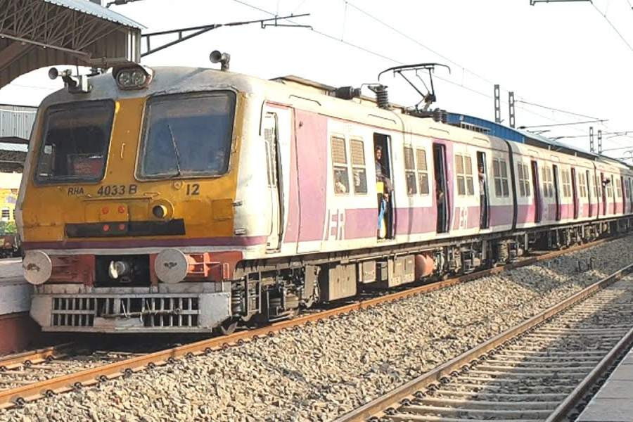 Sealdah Train Service disrupted