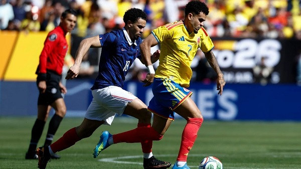 Warren Zaire-Emery during the match against Colombia