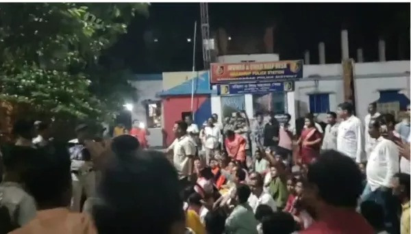 TMC accused of attacking BJP candidate's home in Nabadwip.