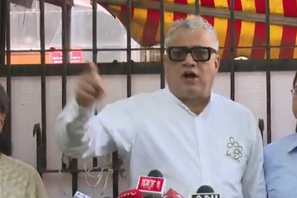 Just seven minutes into the meeting, Gyanesh 'insults' Trinamool MPs.